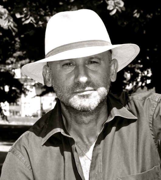 Enzo Romano Cabarretista